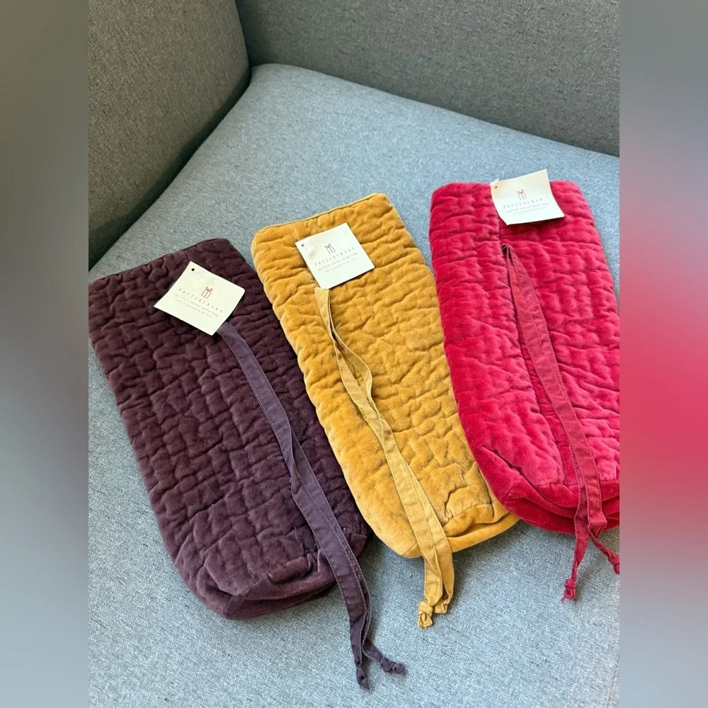 Pottery Barn velet wine bag set of 3 NWT